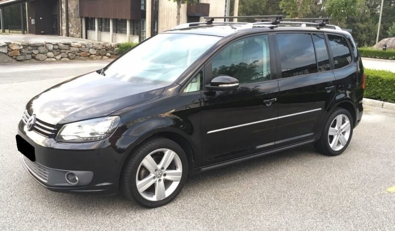 Volkswagen Touran 1.6 TDI Carat DSG7 7 places. full