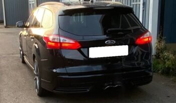 Ford Focus ST 2.0-250 CH-Essence full