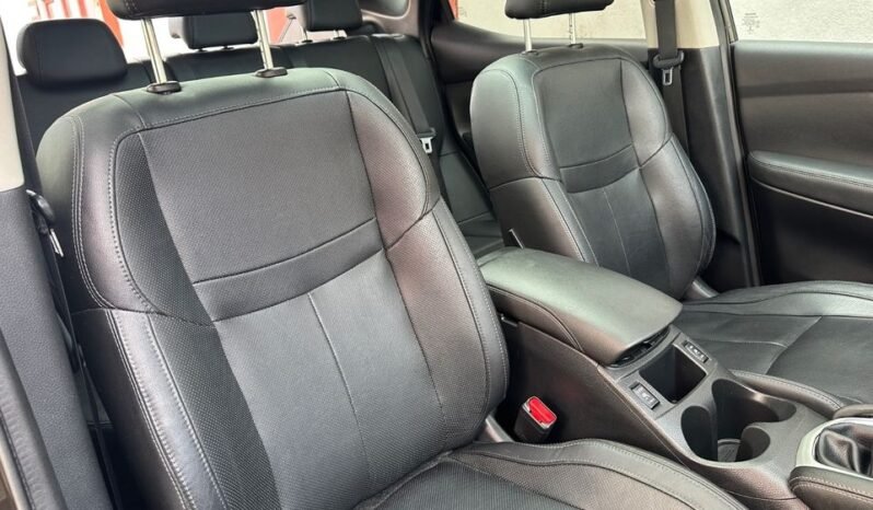 Nissan Qashqai 1.6 dCi 4WD Connect Edition-Eu6 full