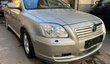 Toyota Avensis 1.8i VVT- i 16v Linea Luna full