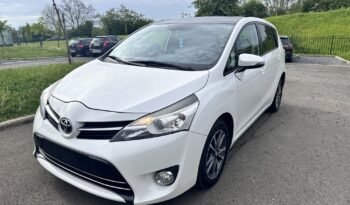 Toyota Verso 1.6 – Diesel – Manuelle – 112 ch – 7 Places full