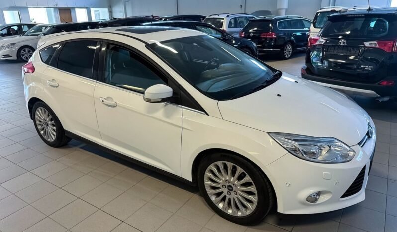 Ford Focus 1.6-116 Titane Cuir partiel Bluetooth full