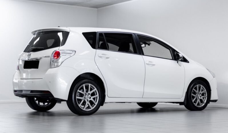 Toyota Verso VVT-I STYLE 1.8 – 147 ch – 2013 full